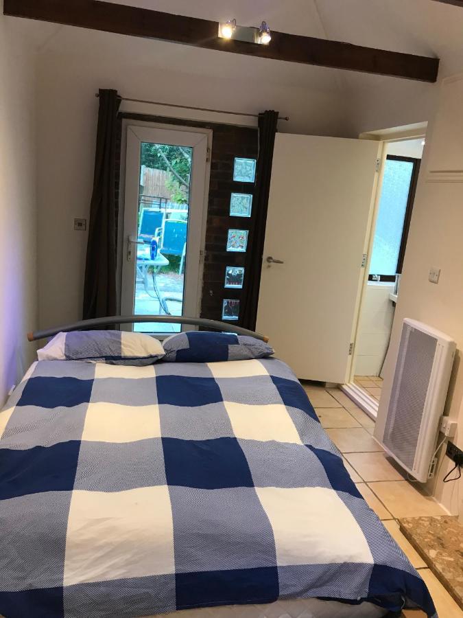 Self Contained Annex Villa Bournemouth Dış mekan fotoğraf